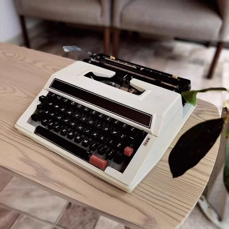 Typewriter White English Mecha - Power Tools English 评论和价格