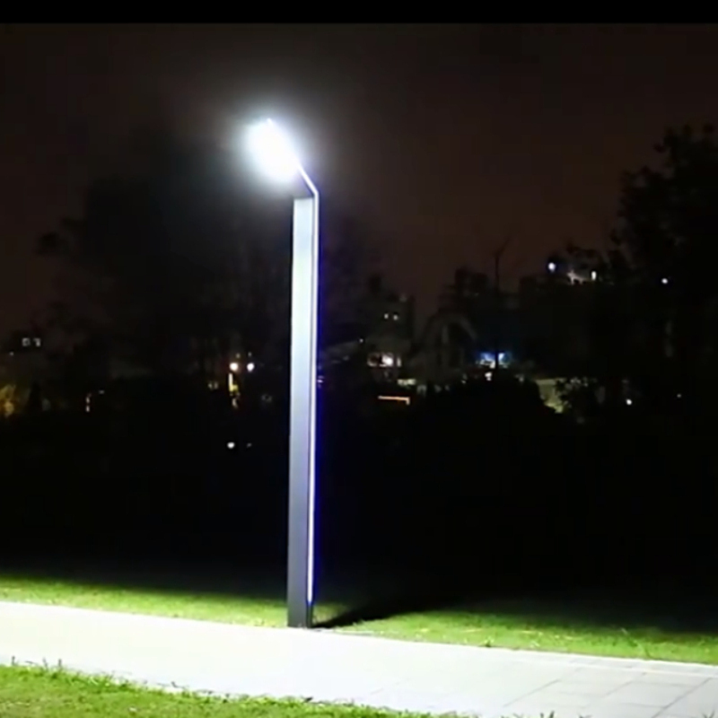 Garden Pillar Light Solar Powe - Power Tools Zones 评论和价格